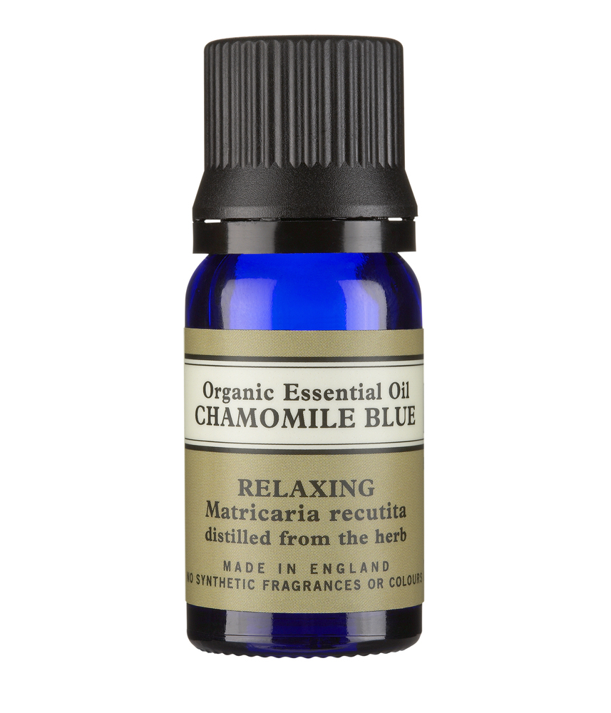 NEAL'S YARD REMEDIES ORGANIC ESSENTIAL OIL CHAMOMILE BLUE RELAXING 10ML